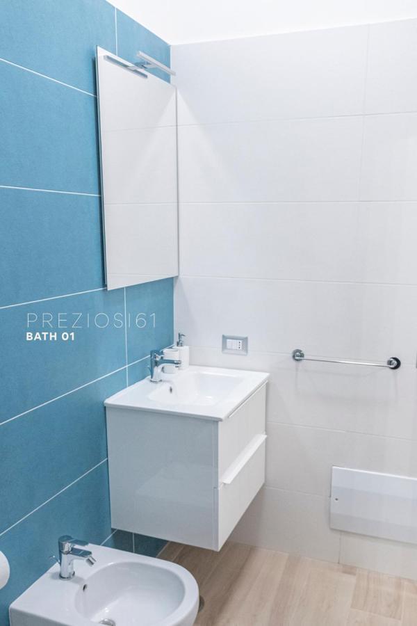 Preziosi 61 Apartment Napoli Bagian luar foto
