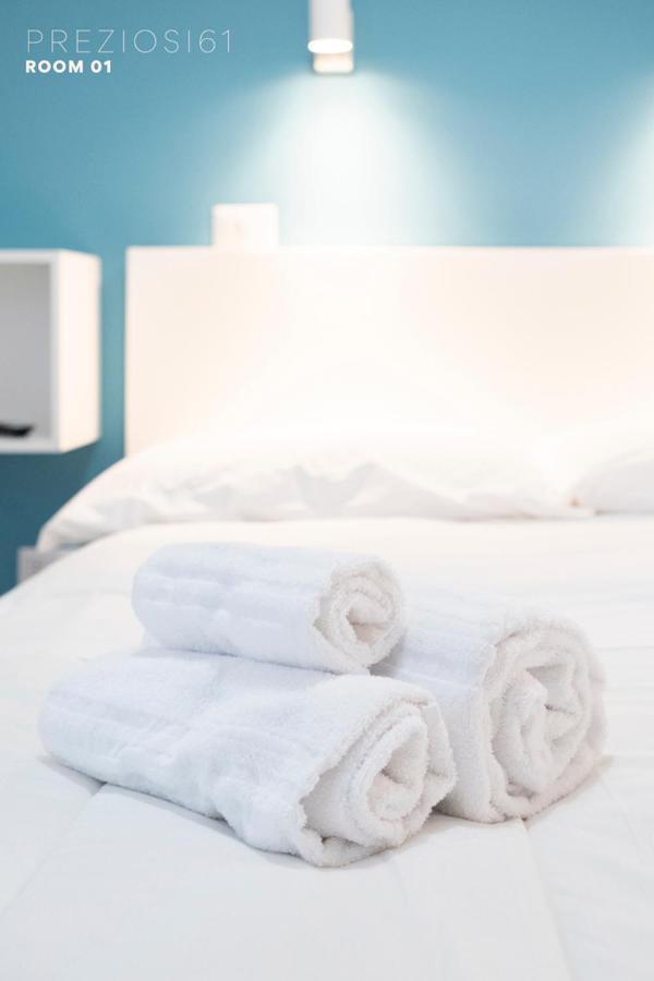 Preziosi 61 Apartment Napoli Bagian luar foto