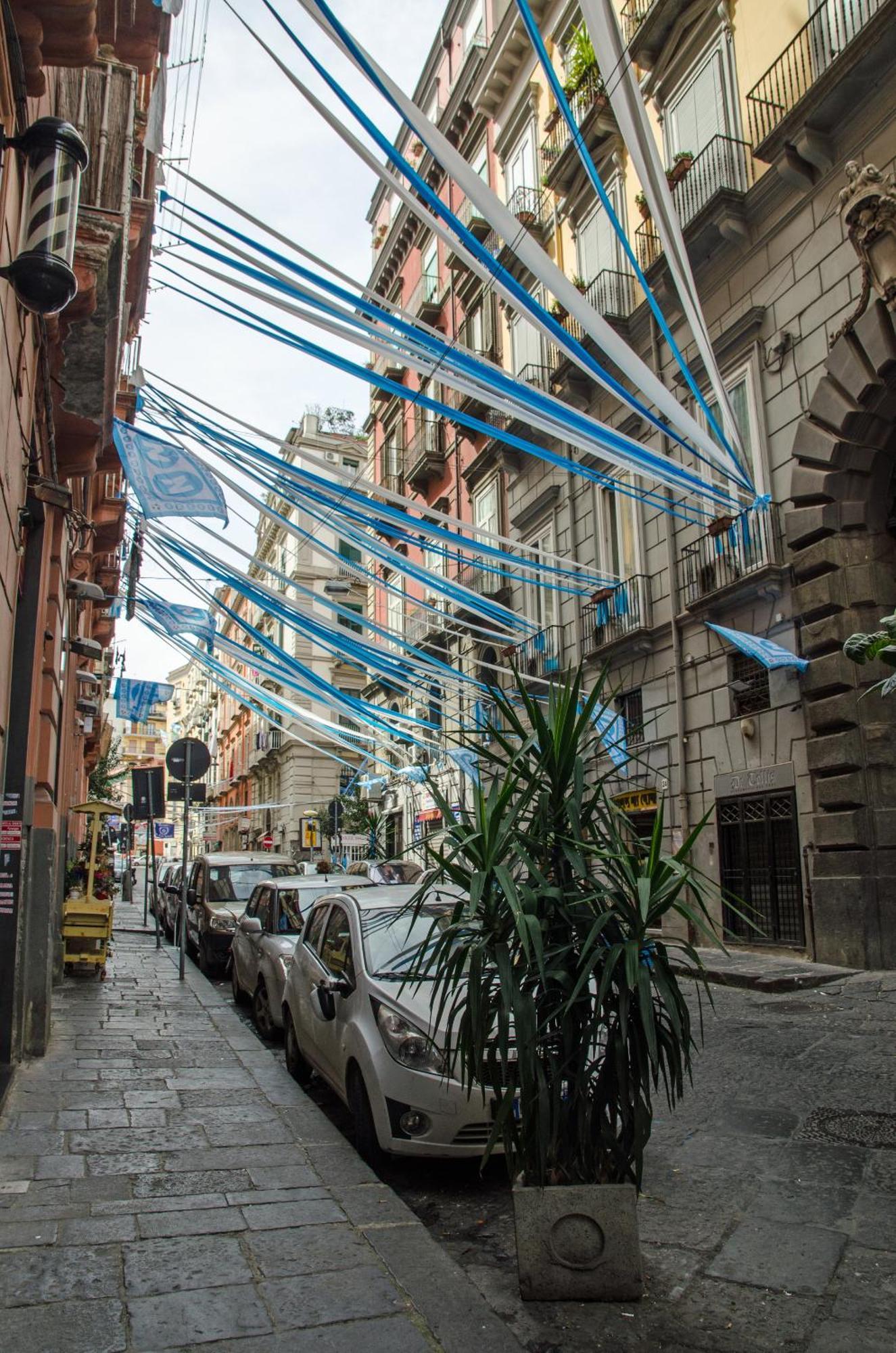 Preziosi 61 Apartment Napoli Bagian luar foto